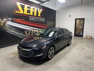 Used 2023 Chevrolet Malibu LT image 1