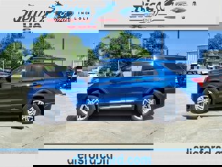 Certified 2023 Ford Explorer XLT w/ Equipment Group 202A image 1