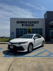 Used 2024 Toyota Camry LE image 1