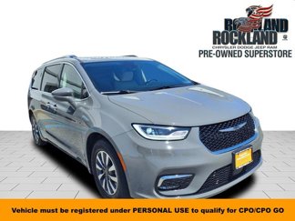 Certified 2021 Chrysler Pacifica Touring-L image 1