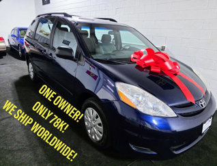 Used 2007 Toyota Sienna CE image 1