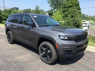 New 2025 Jeep Grand Cherokee L Limited image 1