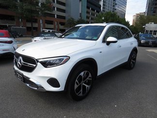 Used 2025 Mercedes-Benz GLC 350e 4MATIC image 1