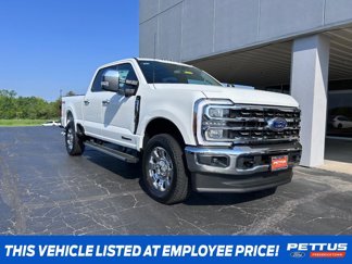 New 2025 Ford F250 4x4 Crew Cab Super Duty image 1