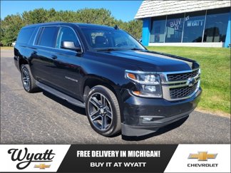 Used 2016 Chevrolet Suburban LT image 1