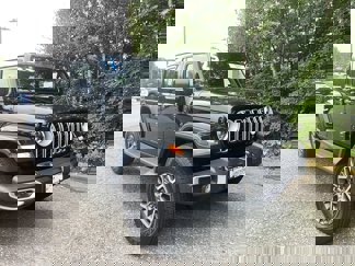 Used 2025 Jeep Wrangler Unlimited Sahara video 1