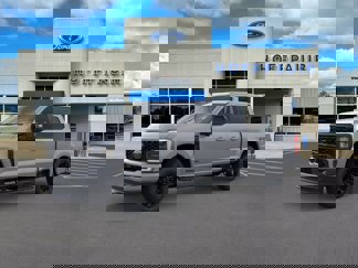 New 2025 Ford F250 4x4 Crew Cab Super Duty image 1