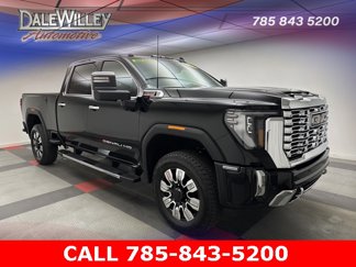 Used 2025 GMC Sierra 3500 Denali w/ Denali Reserve Package image 1