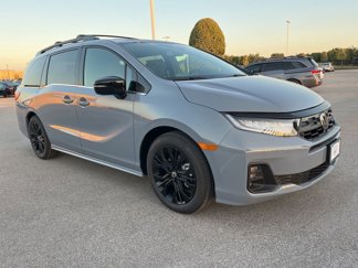 New 2026 Honda Odyssey Sport-L video 2