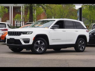 Used 2023 Jeep Grand Cherokee 4WD 4xe image 1
