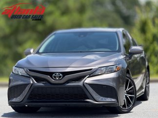 Used 2021 Toyota Camry SE image 1