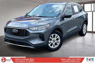 Used 2023 Ford Escape Active w/ Cold Weather Package image 1
