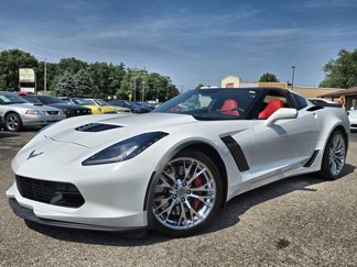 Used 2015 Chevrolet Corvette Z06 w/ 3LZ Preferred Equipment Group image 1