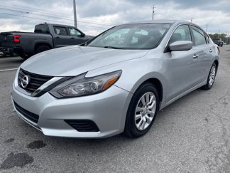 Used 2016 Nissan Altima 2.5 S image 1