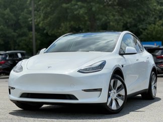 Used 2023 Tesla Model Y Long Range image 1