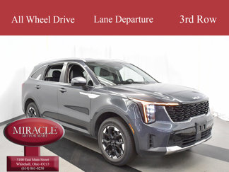 Used 2024 Kia Sorento S image 1