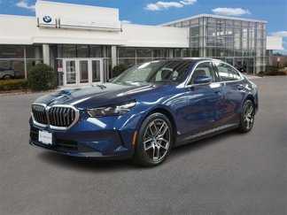 Used 2025 BMW i5 xDrive40 w/ M Sport Package image 1