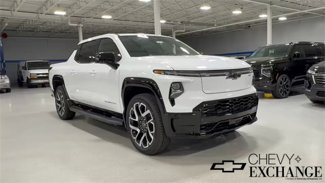 New 2025 Chevrolet Silverado EV RST image 1