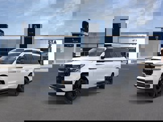 New 2025 Lincoln Navigator Reserve w/ Jet Appearance Package image 1