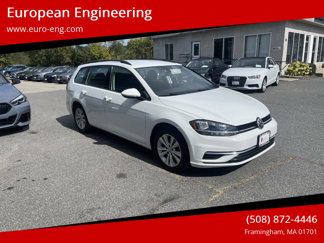 Used 2019 Volkswagen Golf S image 1