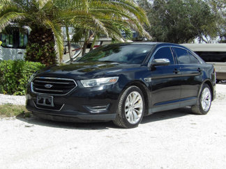 Used 2017 Ford Taurus Limited image 1