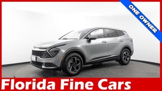 Used 2024 Kia Sportage LX image 1