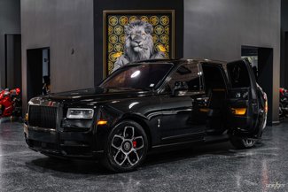 Used 2021 Rolls-Royce Cullinan Black Badge image 1