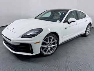 New 2025 Porsche Panamera 4 image 1