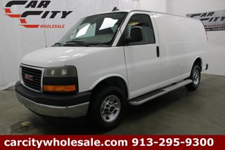 Used 2023 GMC Savana 2500 image 1
