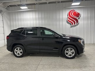 Used 2022 GMC Terrain SLE w/ Driver Convenience Package image 1
