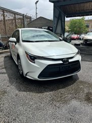 Used 2024 Toyota Corolla LE image 1