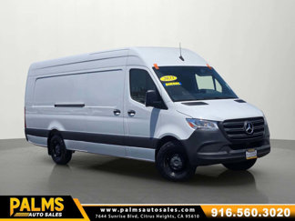 Used 2023 Mercedes-Benz Sprinter 2500 image 1
