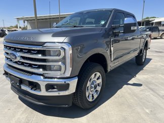 New 2025 Ford F250 4x4 Crew Cab Super Duty image 1