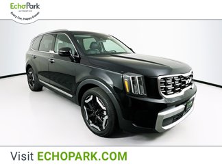 Used 2024 Kia Telluride S image 1