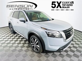 New 2025 Nissan Pathfinder Platinum image 1