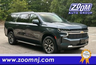 Used 2021 Chevrolet Suburban LT image 1