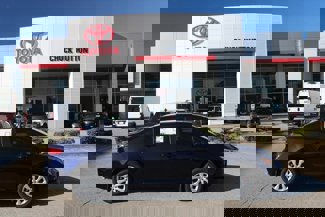Used 2025 Toyota Corolla LE image 1