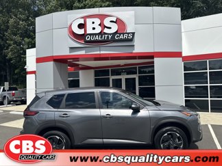 Used 2024 Nissan Rogue SV image 1