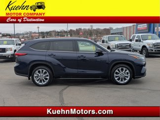 Used 2022 Toyota Highlander Limited image 1