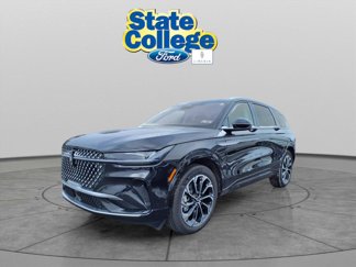 New 2025 Lincoln Nautilus Reserve image 1