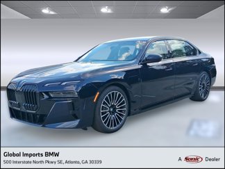 New 2026 BMW 750e xDrive video 1