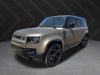 Used 2025 Land Rover Defender 110 X-Dynamic SE image 1