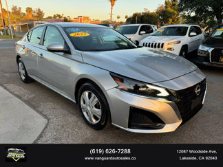 Used 2023 Nissan Altima 2.5 S image 1