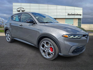 Used 2024 Alfa Romeo Tonale Veloce w/ Active Assist Package image 1