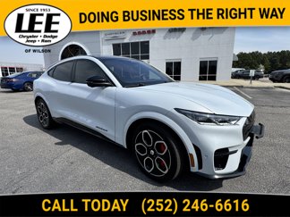 Used 2021 Ford Mustang Mach-E GT image 1