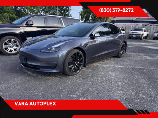 Used 2022 Tesla Model 3 Long Range image 1