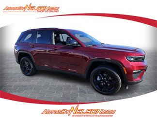 Used 2023 Jeep Grand Cherokee Limited w/ Black Appearance Package image 1