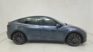 Used 2025 Tesla Model Y Performance image 1