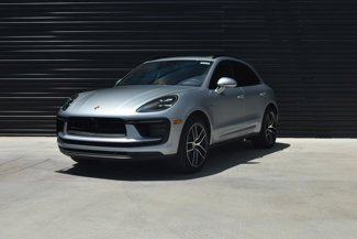 Certified 2024 Porsche Macan S image 1