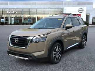 New 2025 Nissan Pathfinder Platinum image 1